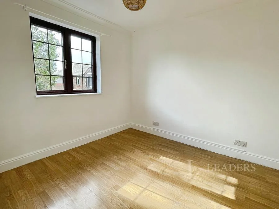 Vallis Close, Poole, BH15, photo 11