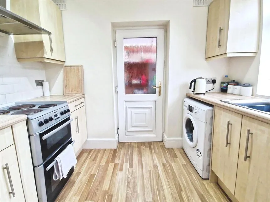 Thornfield Crescent, Little Hulton, M38, photo 4