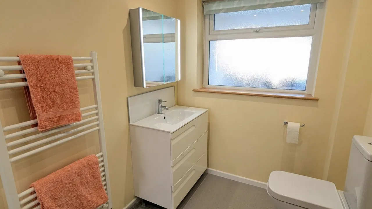North Road, Wells, BA5, photo 8
