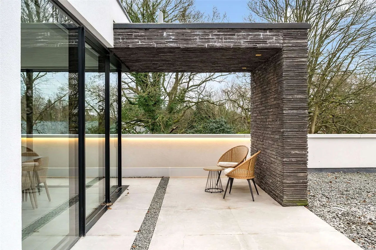 North Road, Hale, Cheshire, WA15 0NS, photo 12