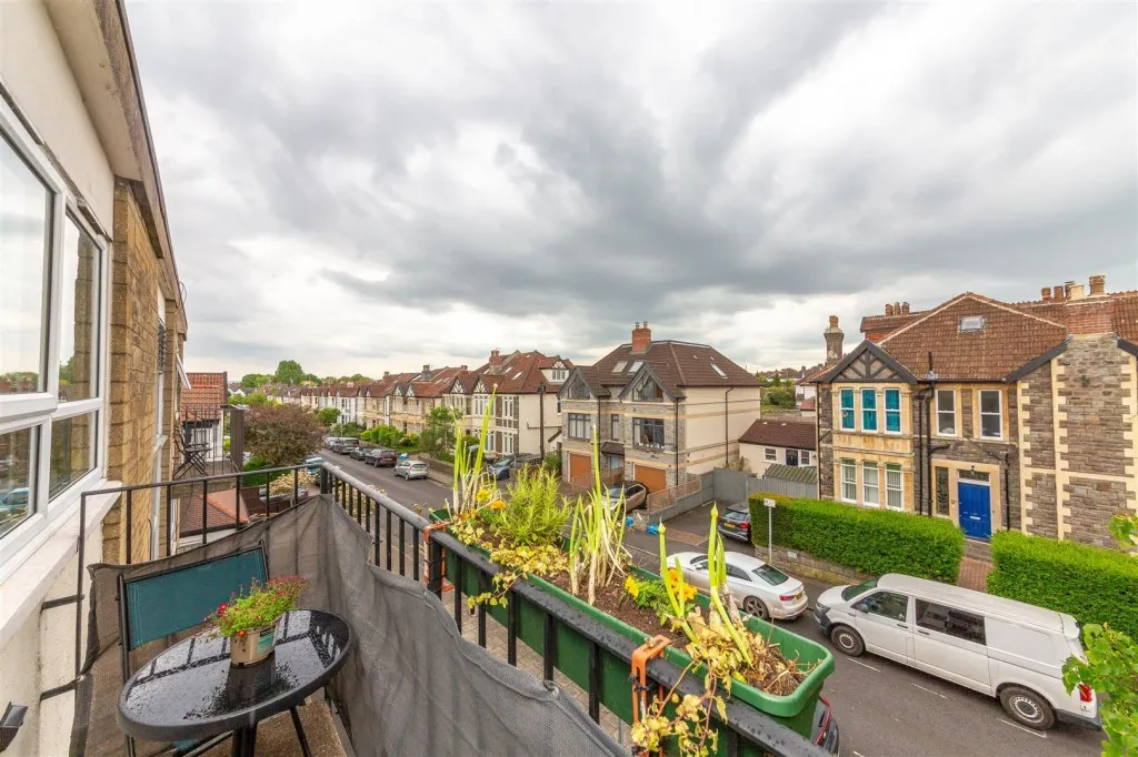 5, Holmes Court, Holmes Grove, Henleaze, Bristol, BS9 4EB, photo 9