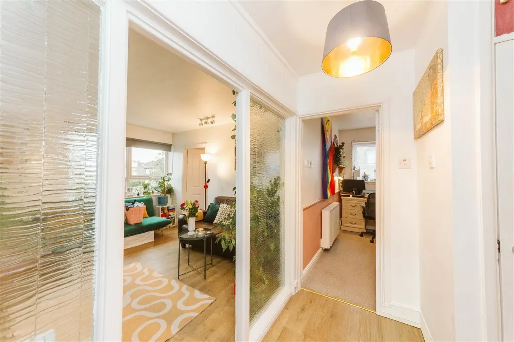 5, Holmes Court, Holmes Grove, Henleaze, Bristol, BS9 4EB, photo 6