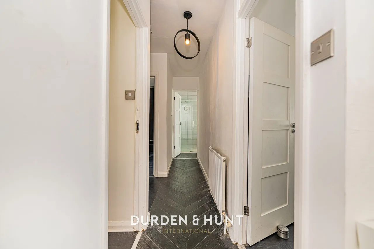 Osborne Road, Emerson Park, RM11, photo 15