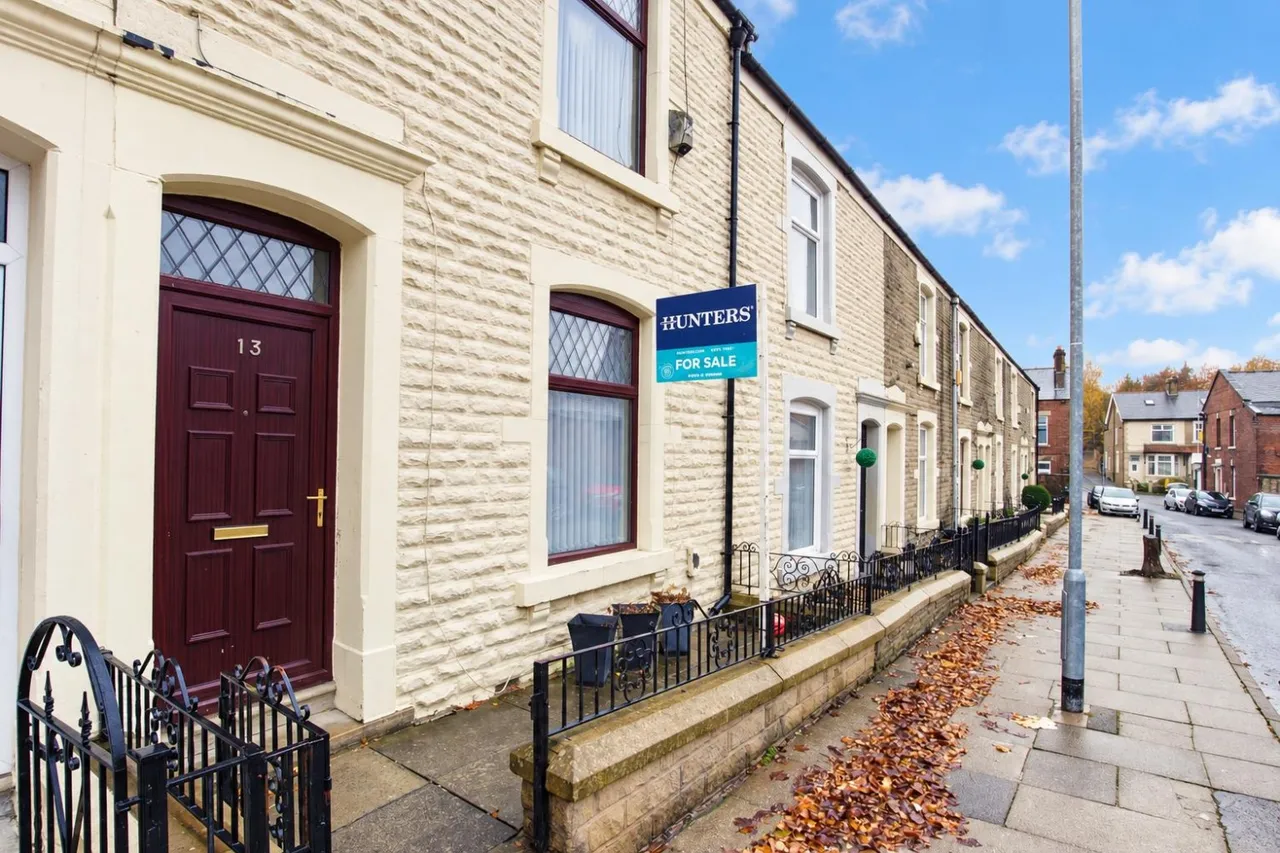 3 bed house for sale, Percival Street, Darwen, BB3