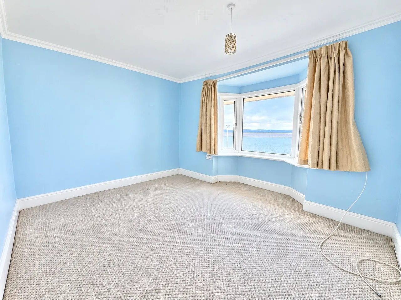 South Parade, West Kirby, CH48, photo 6
