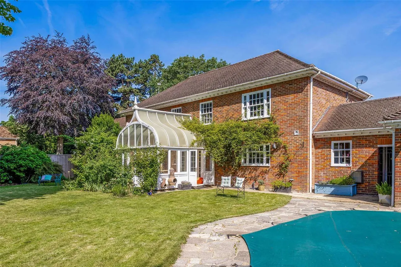 Woodfield Drive, Maidenhead, Berkshire, SL6 4NX, photo 8