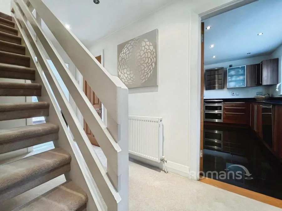 Tithe Barn Drive, Maidenhead, SL6, photo 11