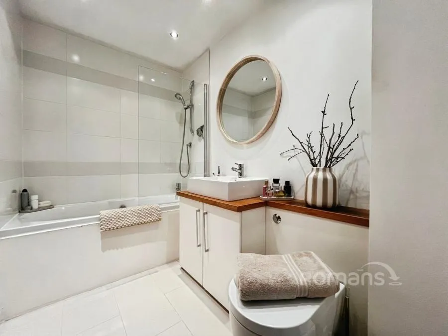Tithe Barn Drive, Maidenhead, SL6, photo 9