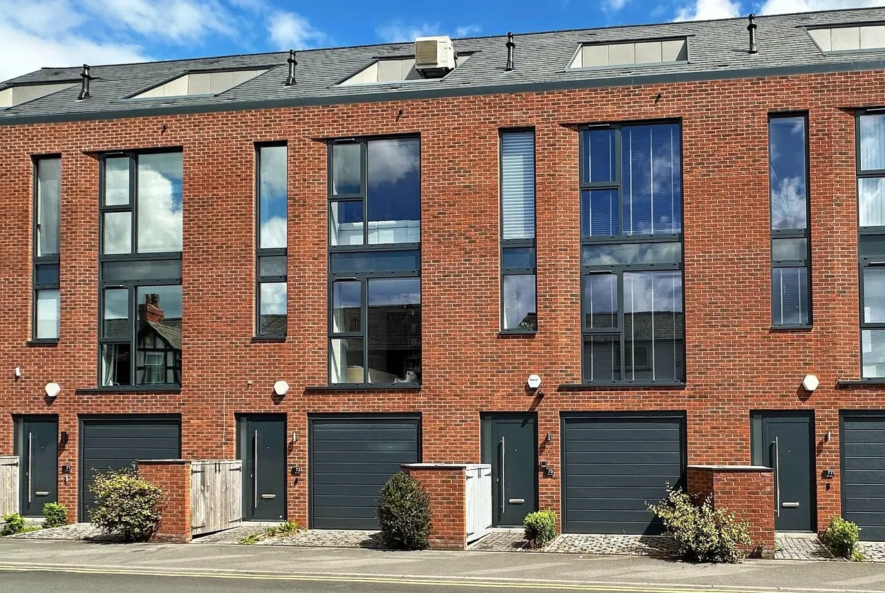 Brown Street, Altrincham, Cheshire WA14 2ET, photo 7