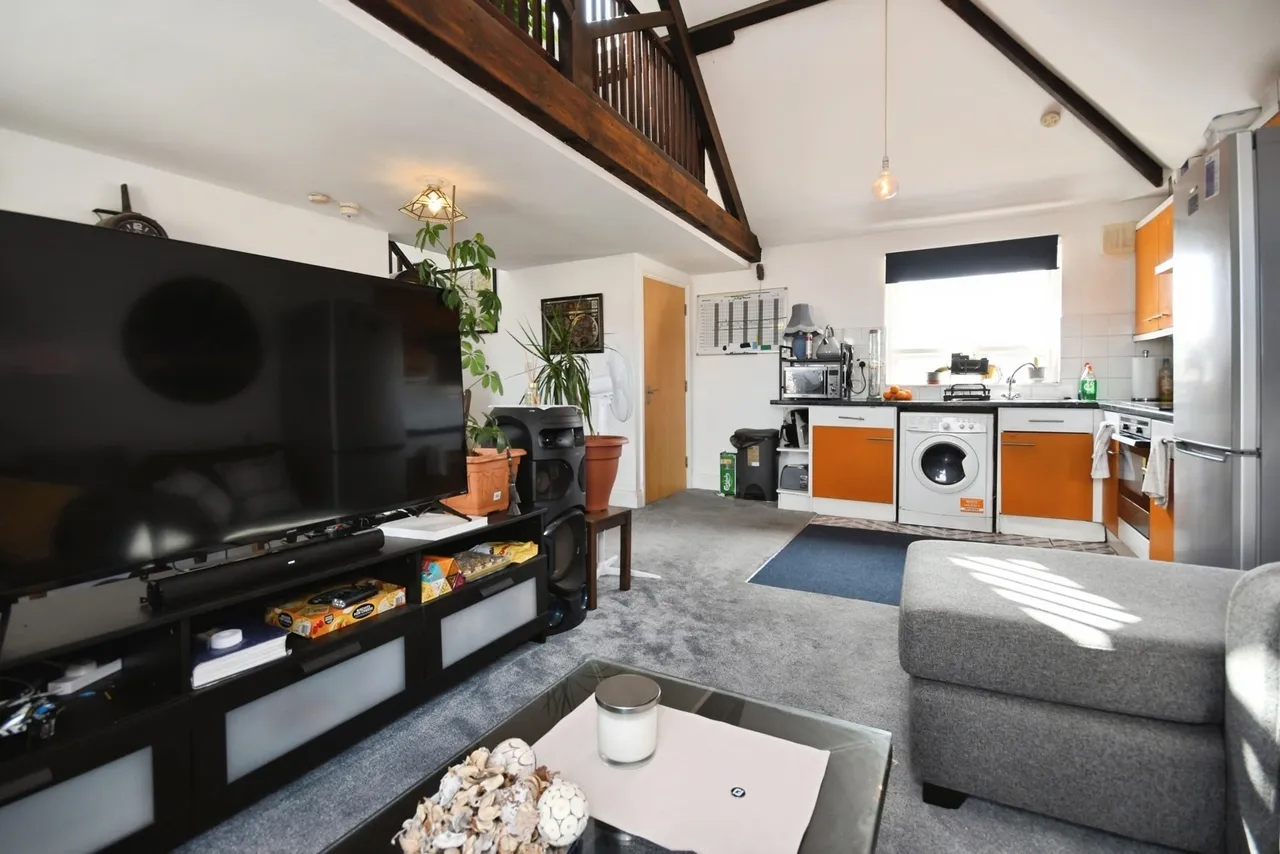 Gardiners Court, Mansfield Woodhouse, Mansfield, Nottinghamshire, NG19, photo 3