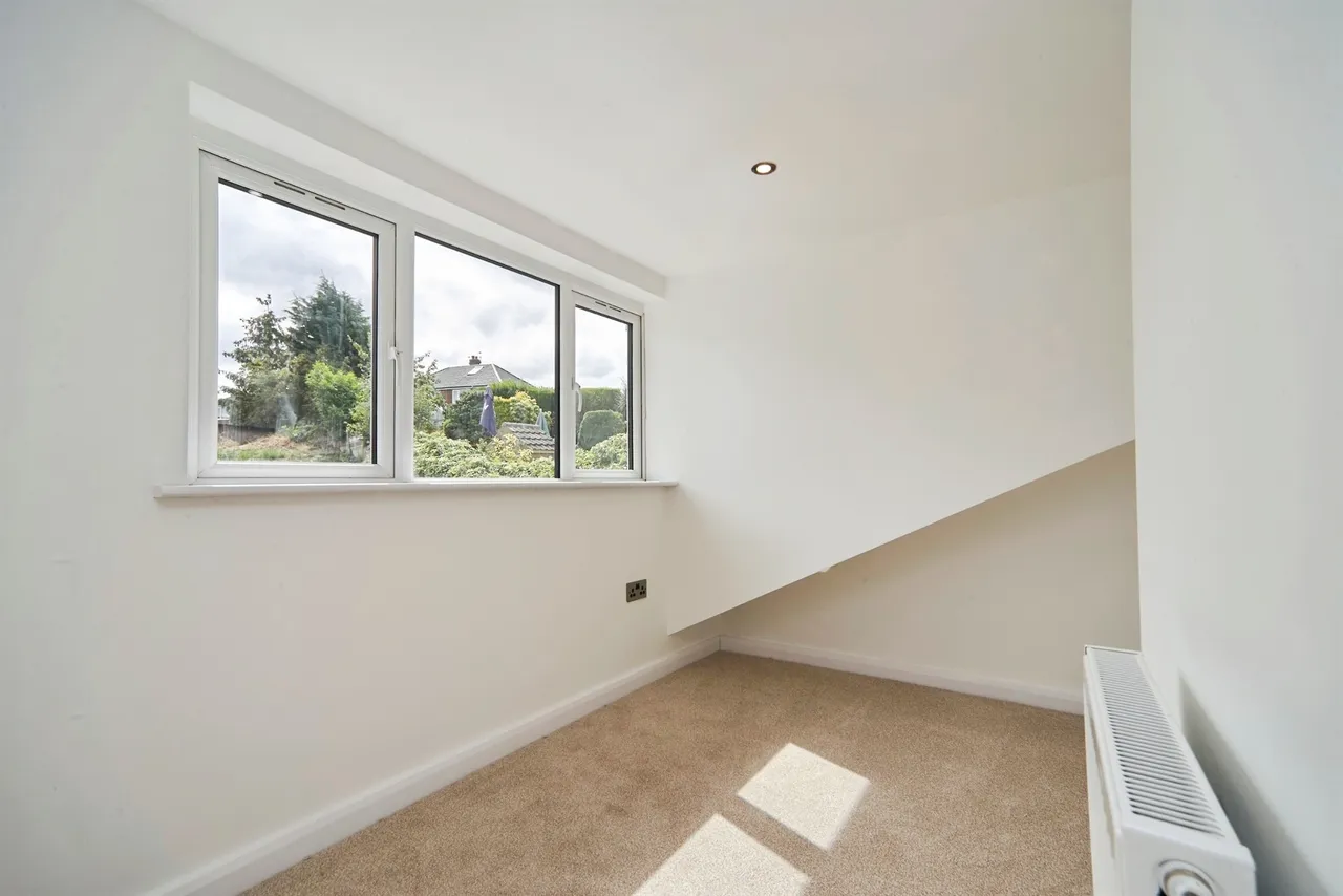Littlemoor View, Pudsey, LS28, photo 15