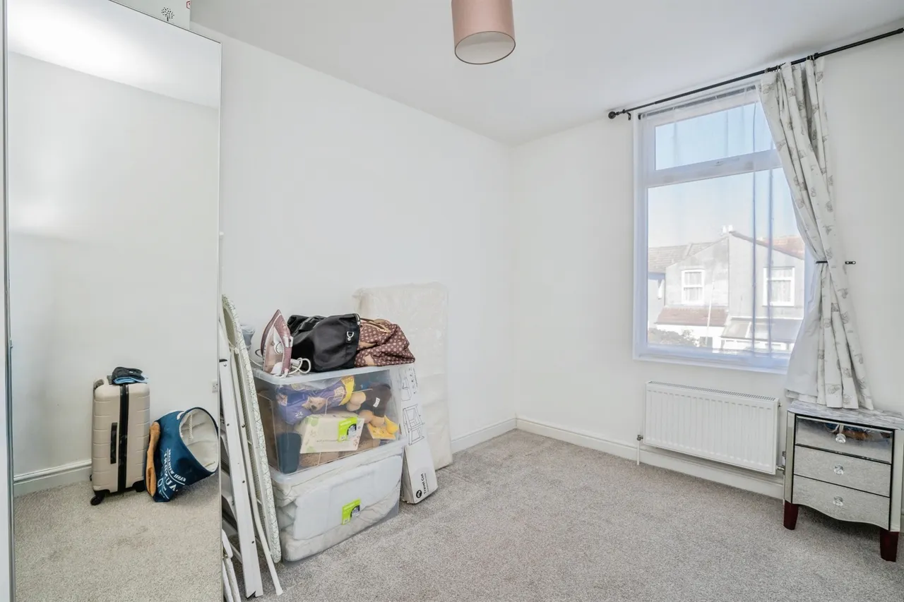 Walden Road, Portsmouth, PO2, photo 9