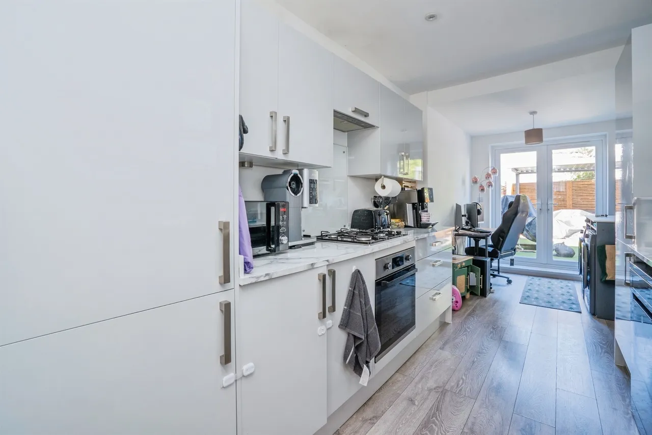 Walden Road, Portsmouth, PO2, photo 12