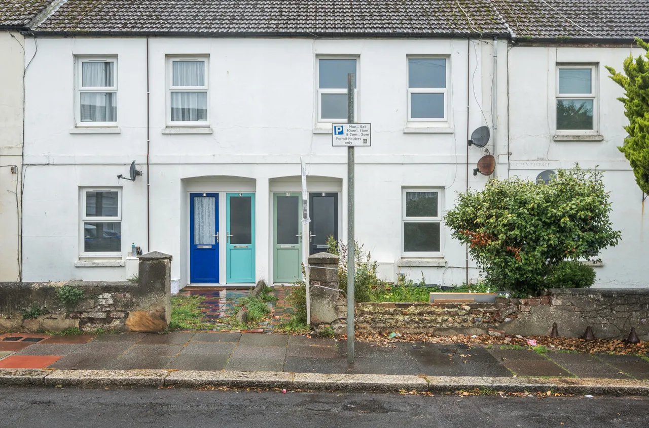 1 bed flat to rent, Sugden Road, Worthing, BN11