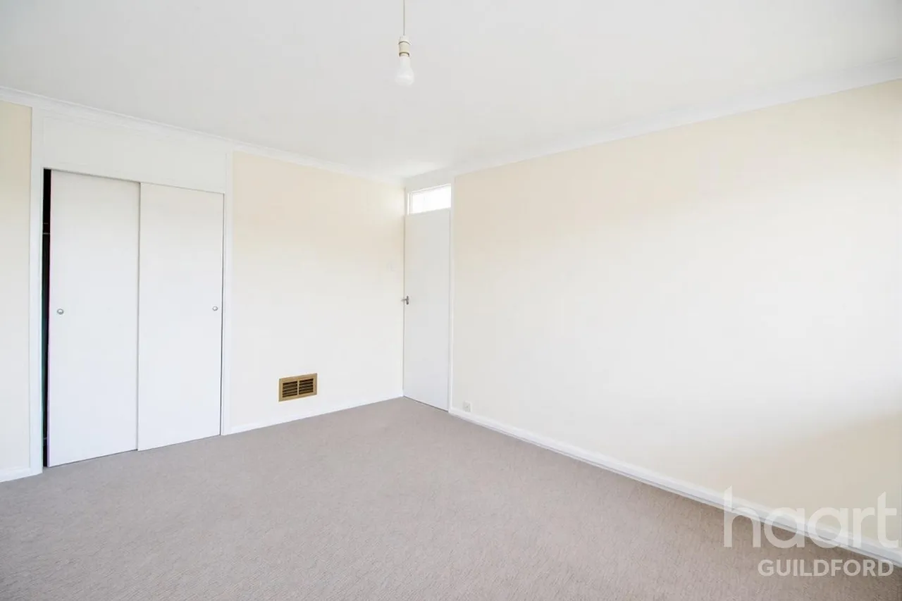 West Close, GU27, photo 6