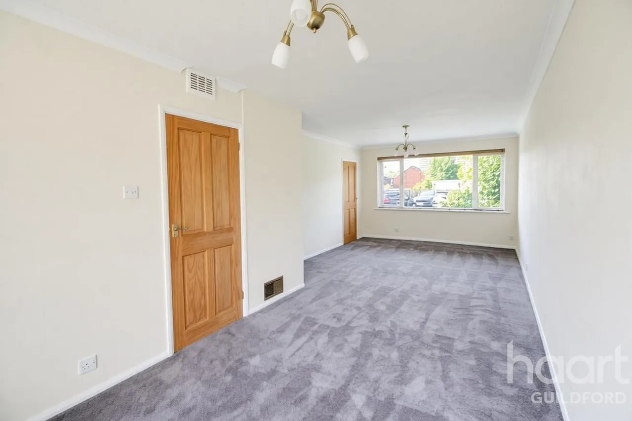 West Close, GU27, photo 14
