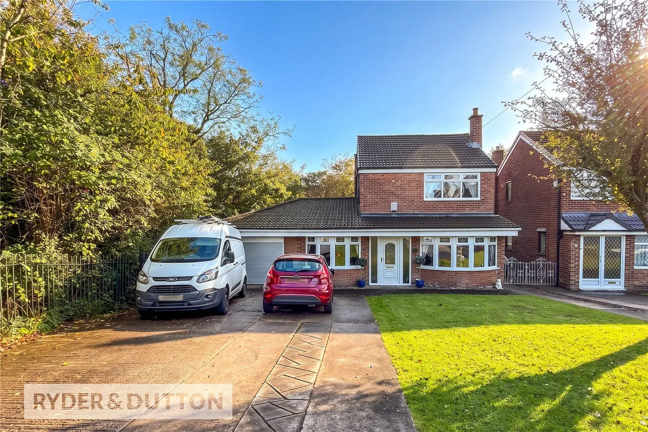 4 bed house for sale, Warwick Road, Failsworth, M35