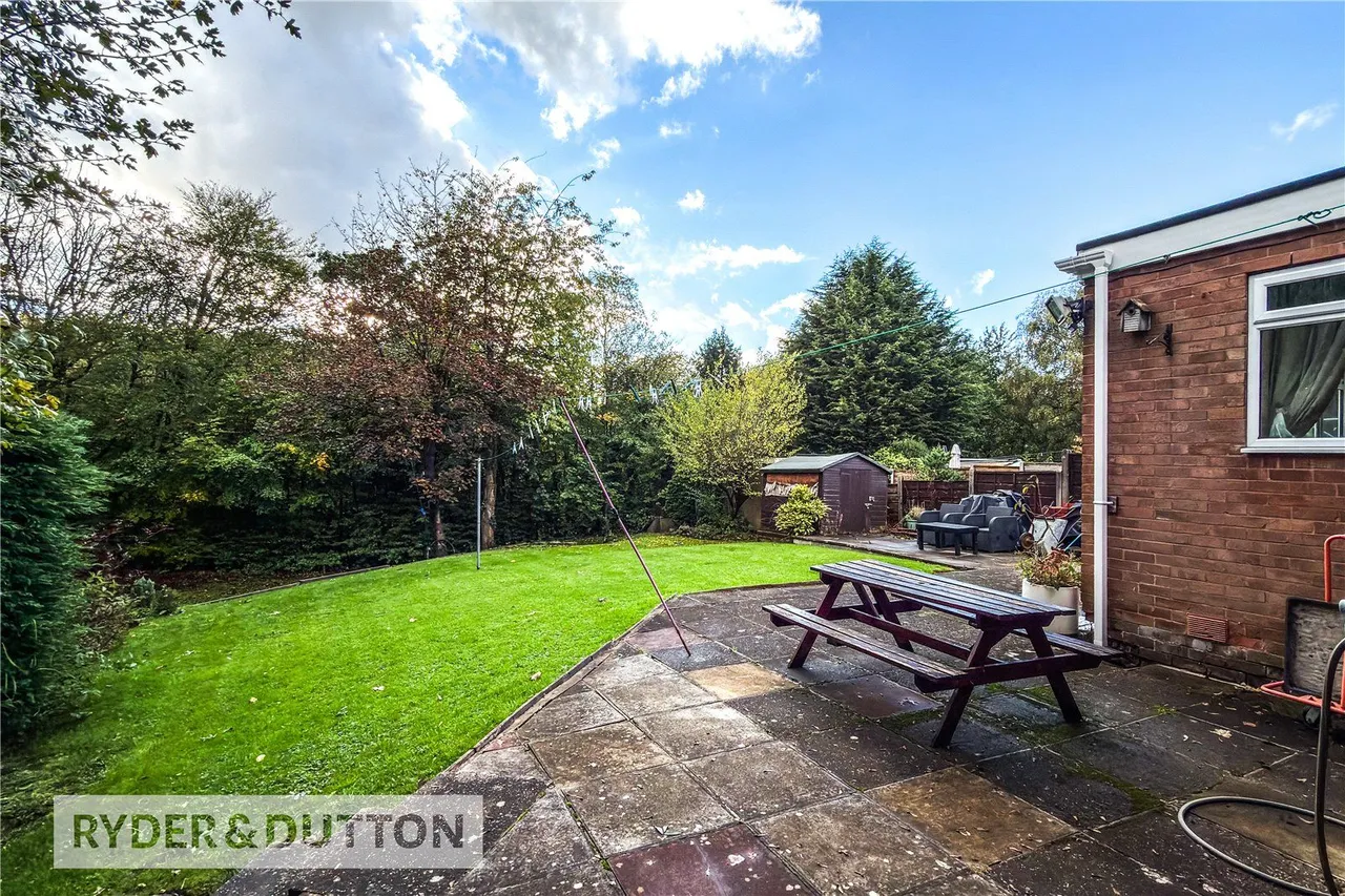 Warwick Road, Failsworth, M35, photo 17