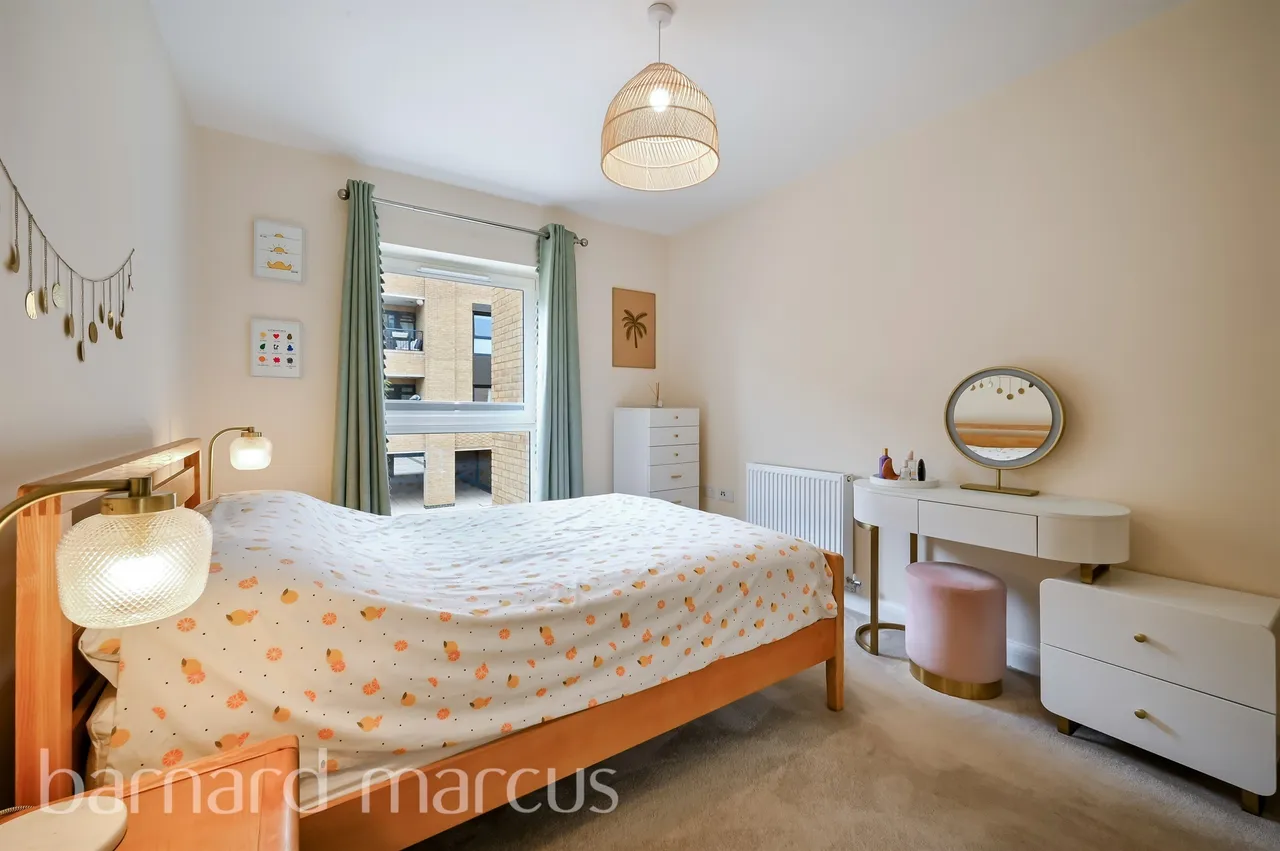 London Road, Wallington, SM6, photo 9