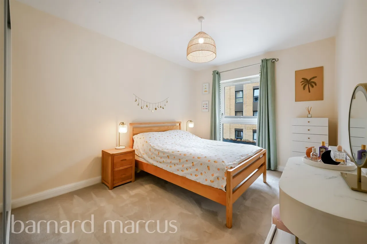 London Road, Wallington, SM6, photo 7