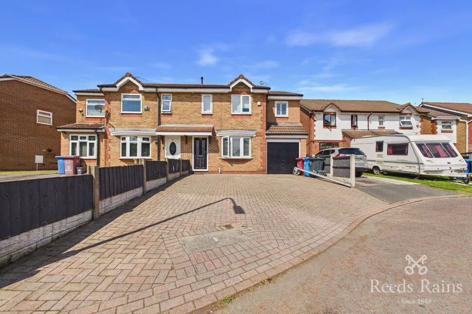 4 bed house for sale — Dalewood Gardens, Whiston, Merseyside, L35