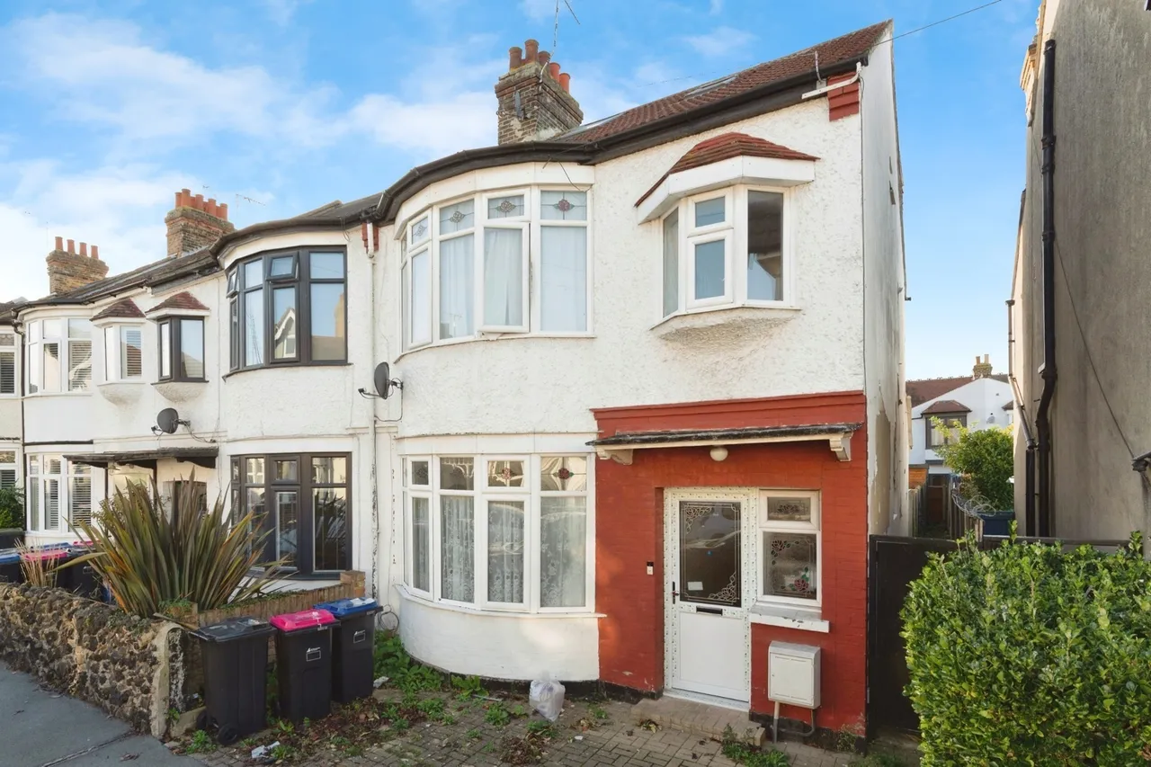 5 bed house for sale — Leigham Court Drive, Leigh-on-Sea, Essex, SS9