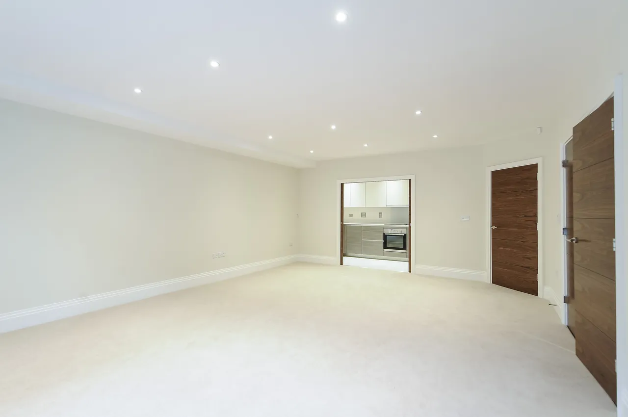 Humphris Place, Cheltenham, GL53, photo 3