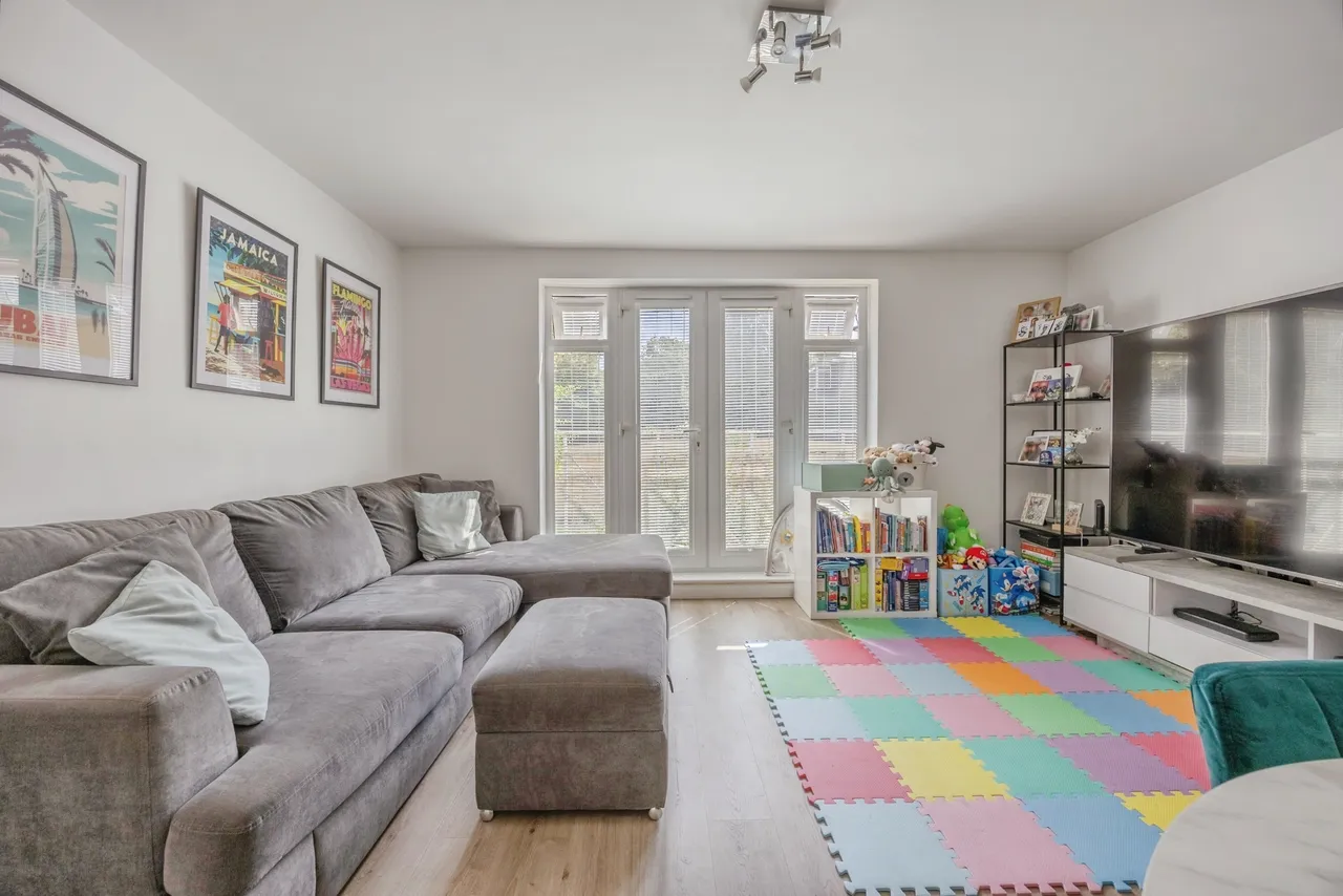 Addiscombe Road, Croydon, CR0, photo 3