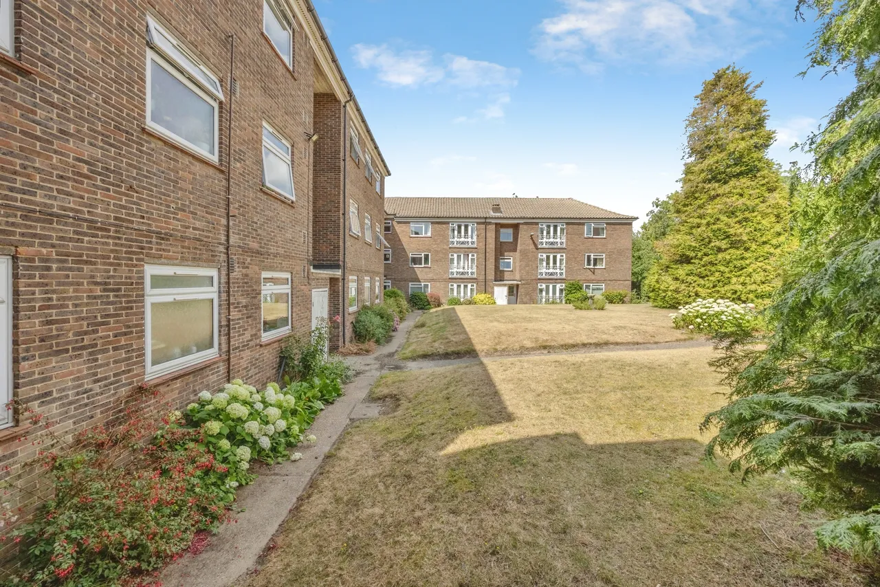 Addiscombe Road, Croydon, CR0, photo 8