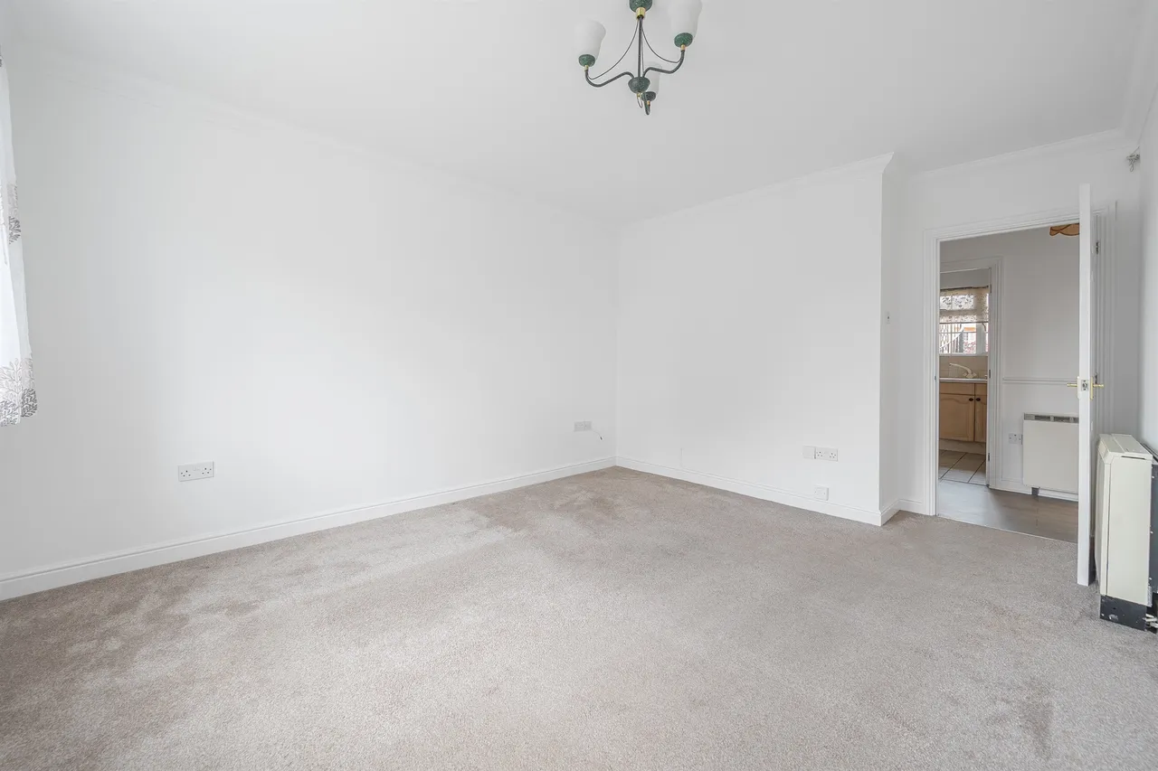 St. Leonards Road, Windsor, photo 7