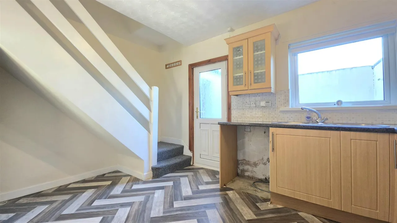 Thomas Street, Carrickfergus, BT38, photo 5