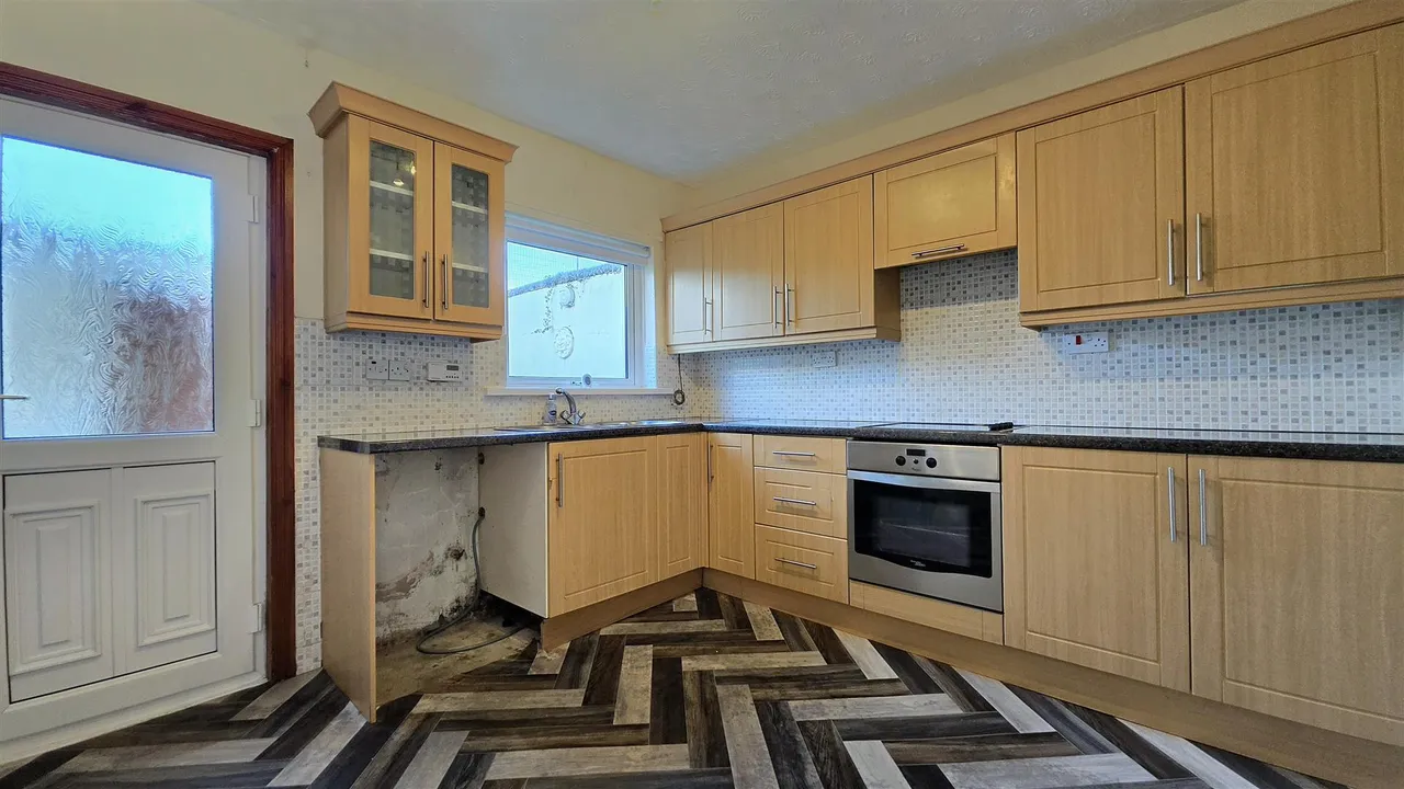Thomas Street, Carrickfergus, BT38, photo 4