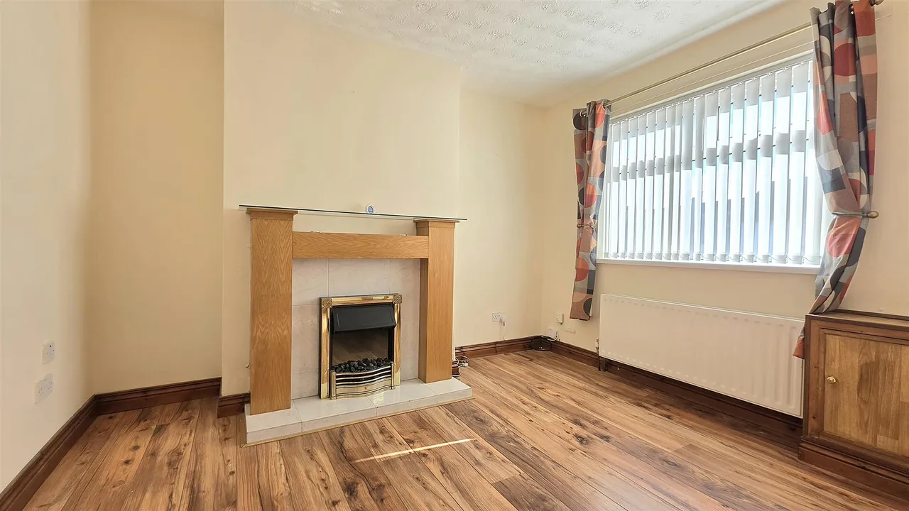 Thomas Street, Carrickfergus, BT38, photo 3