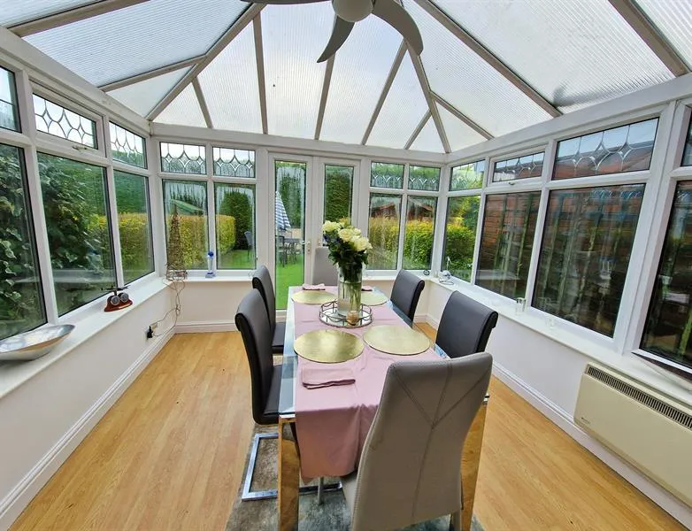 Waterford Place, Cheadle, photo 8