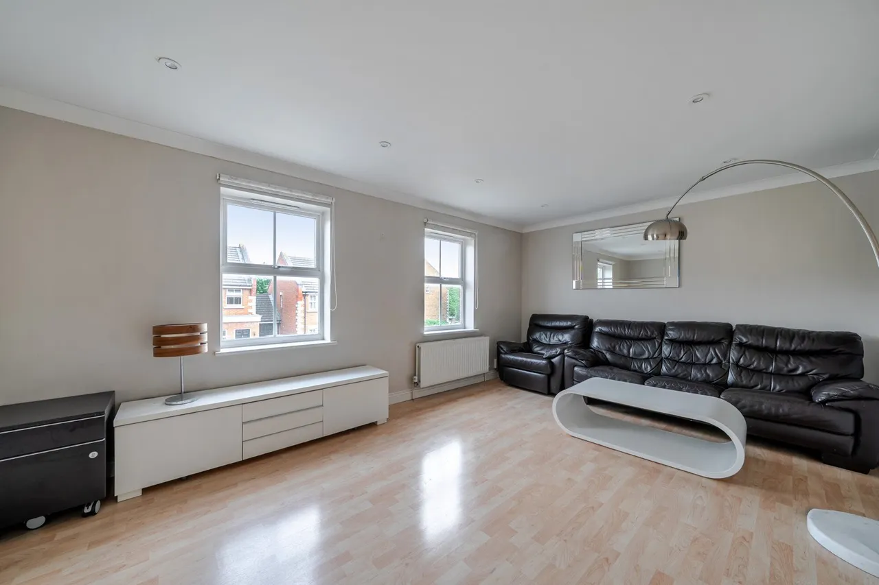 Barlow Drive, SE18, photo 2