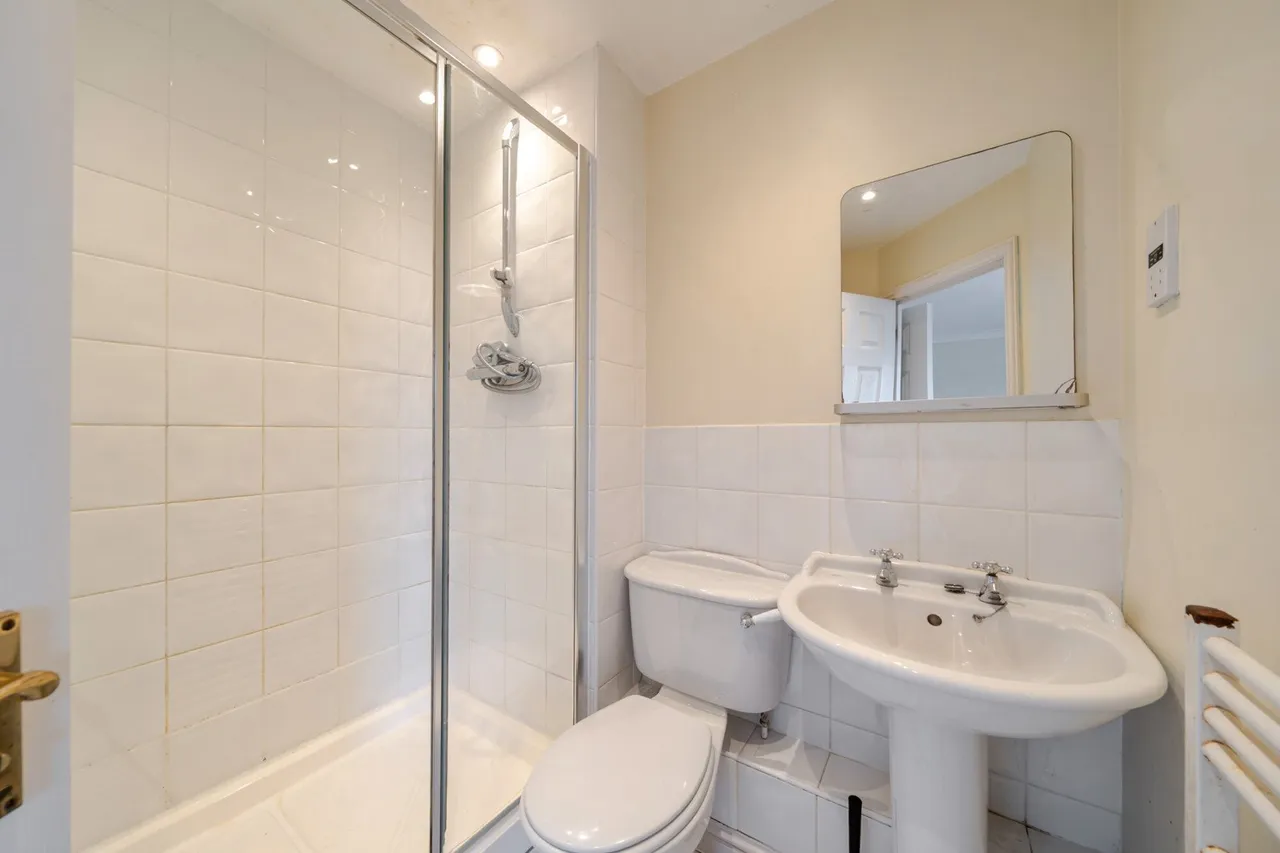 Barlow Drive, SE18, photo 10