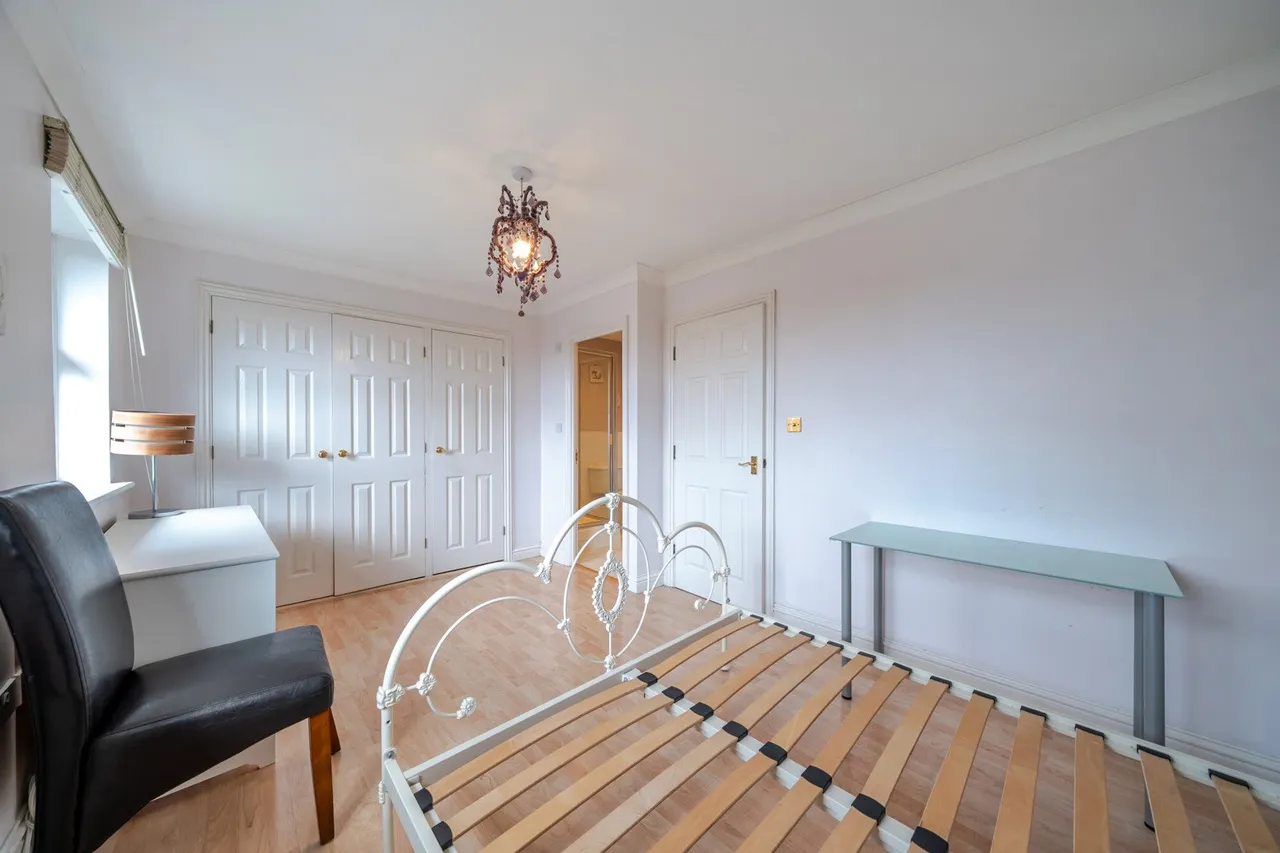 Barlow Drive, SE18, photo 12