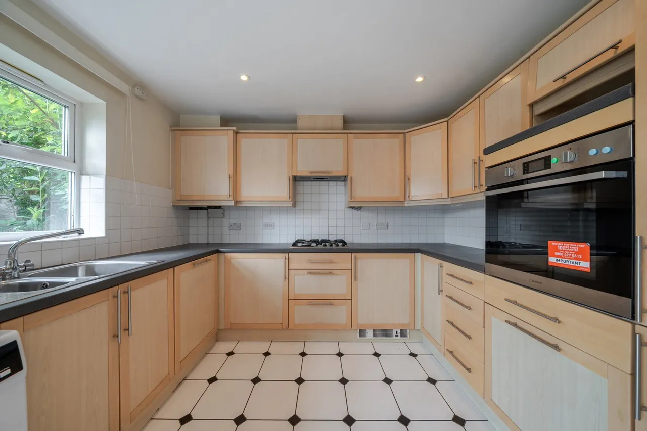 Barlow Drive, SE18, photo 3