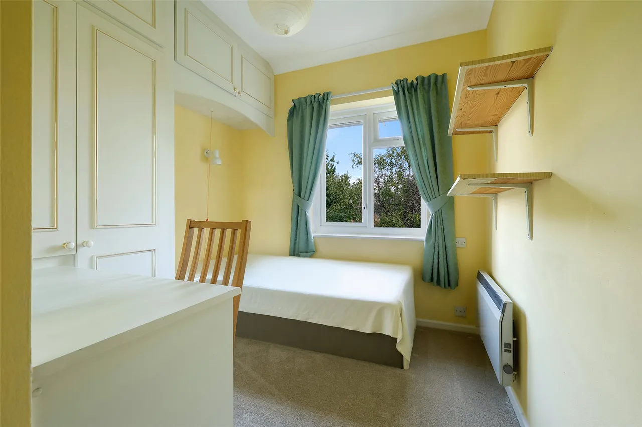 Station Road, Dorki, RH4, photo 6