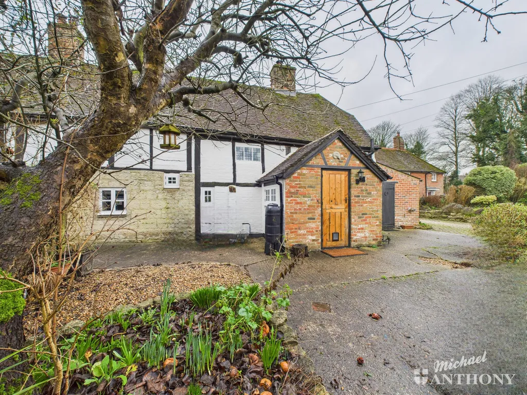 Market Hill, Whitchurch, Aylesbury, HP22 4JB, photo 25