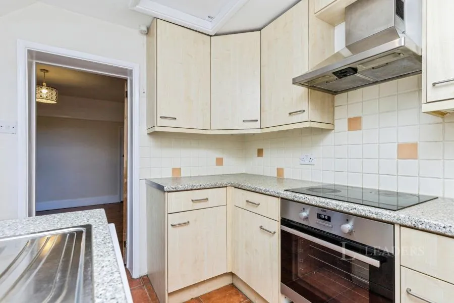 Gladstone Road, Horsham, RH12, photo 5