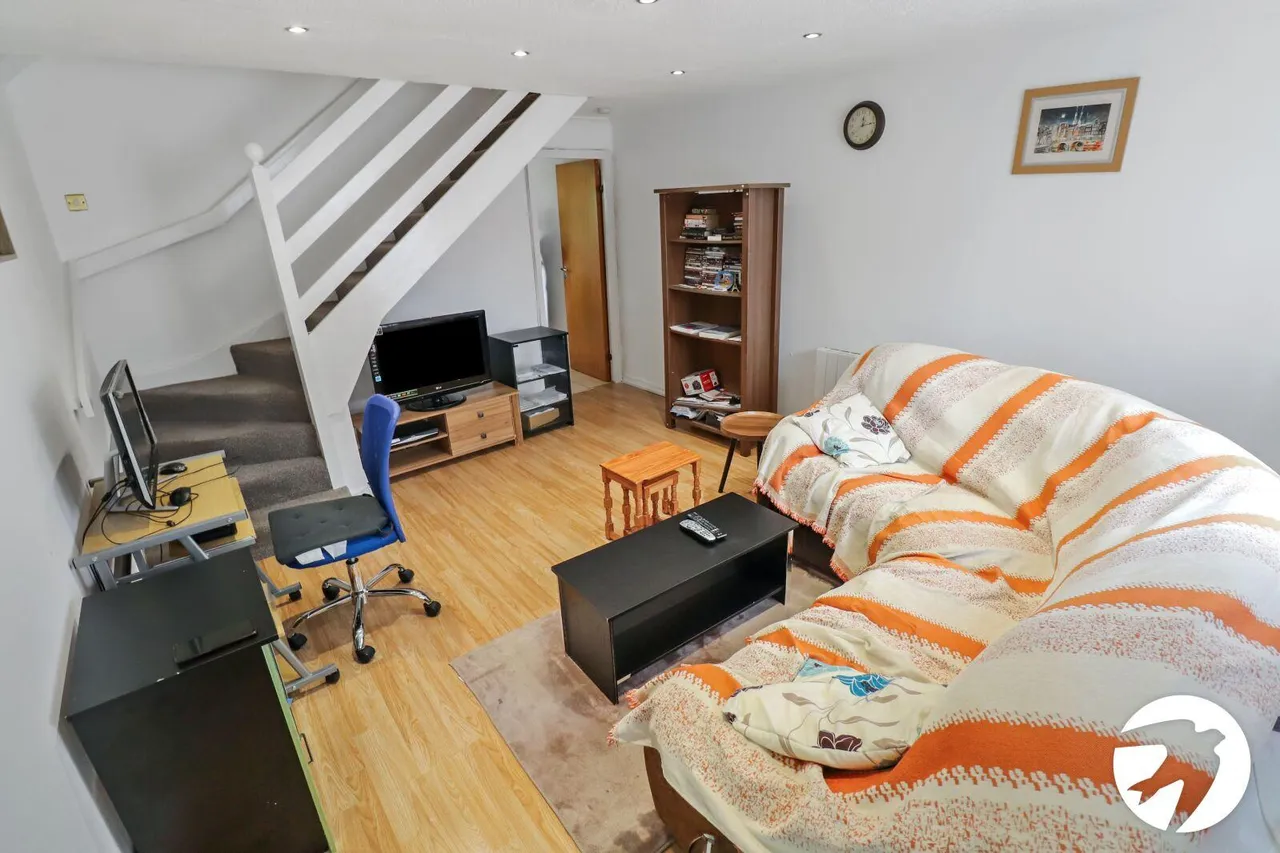 Bertrand Way, London, SE28, photo 4