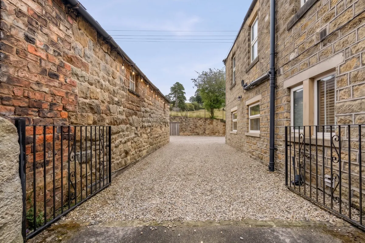 Low Laithe, Harrogate, HG3, photo 19