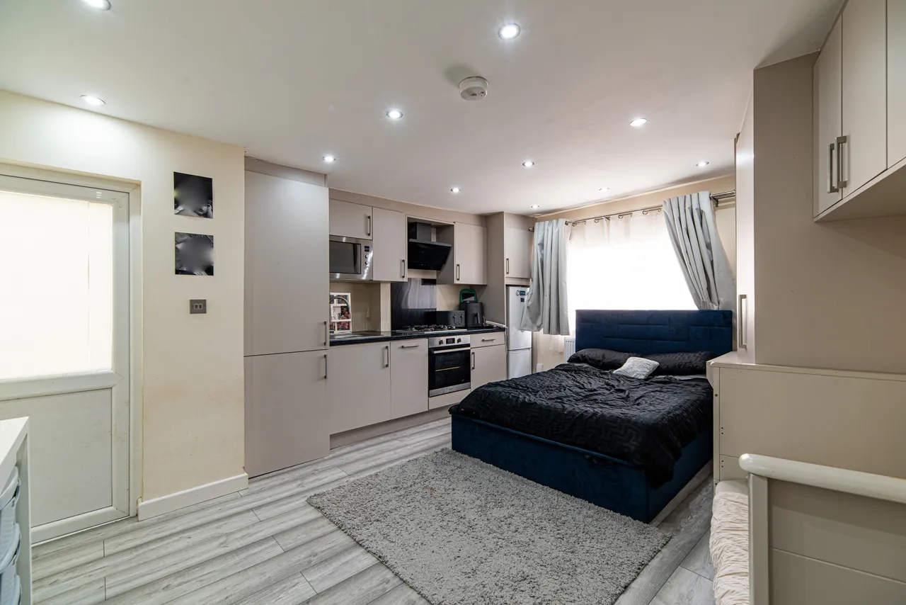 Church Drive, Harrow, HA2, photo 3