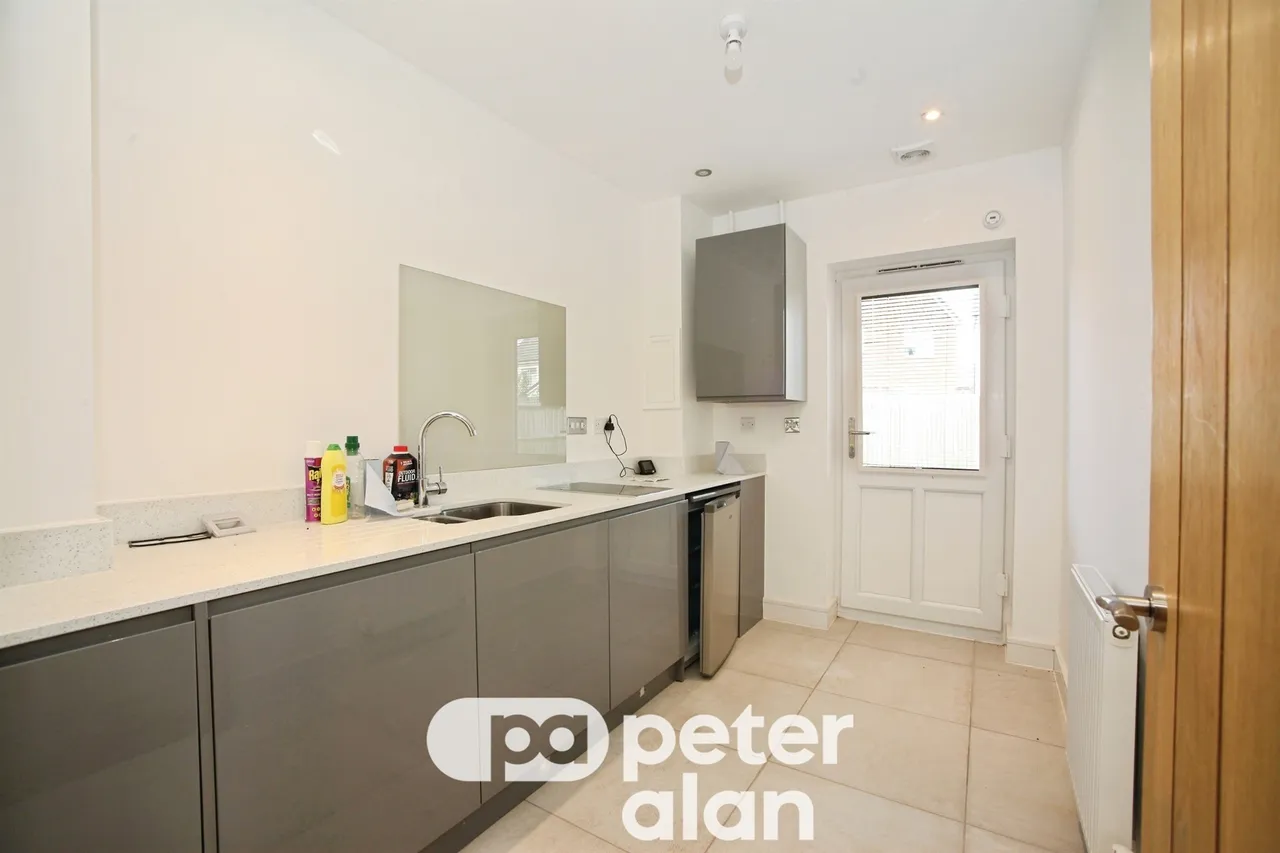 Austenite Way, Newport, NP19, photo 7