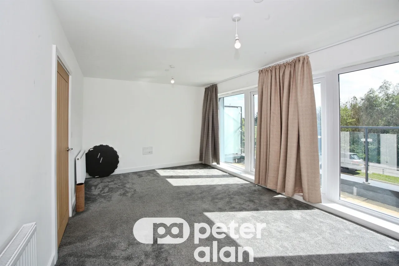 Austenite Way, Newport, NP19, photo 5