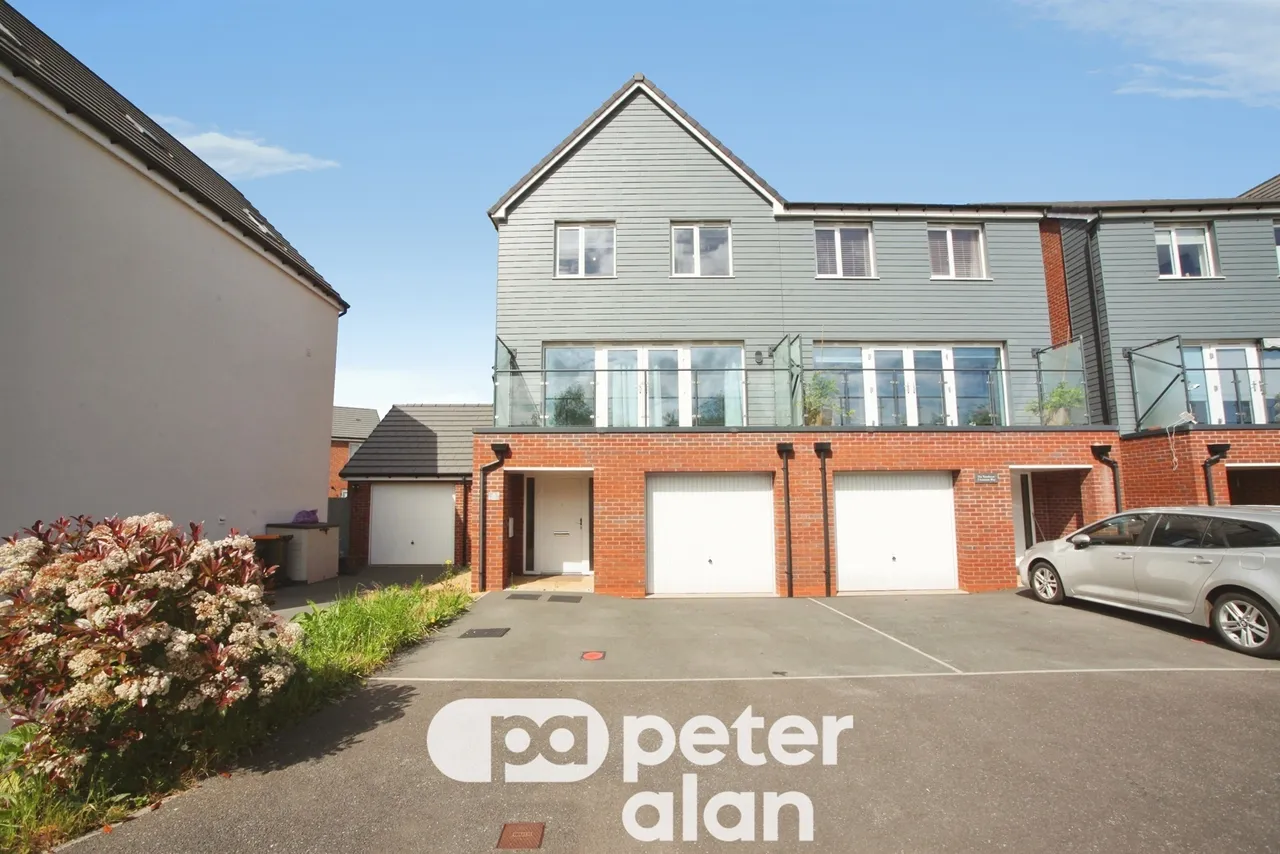 Austenite Way, Newport, NP19, photo 3