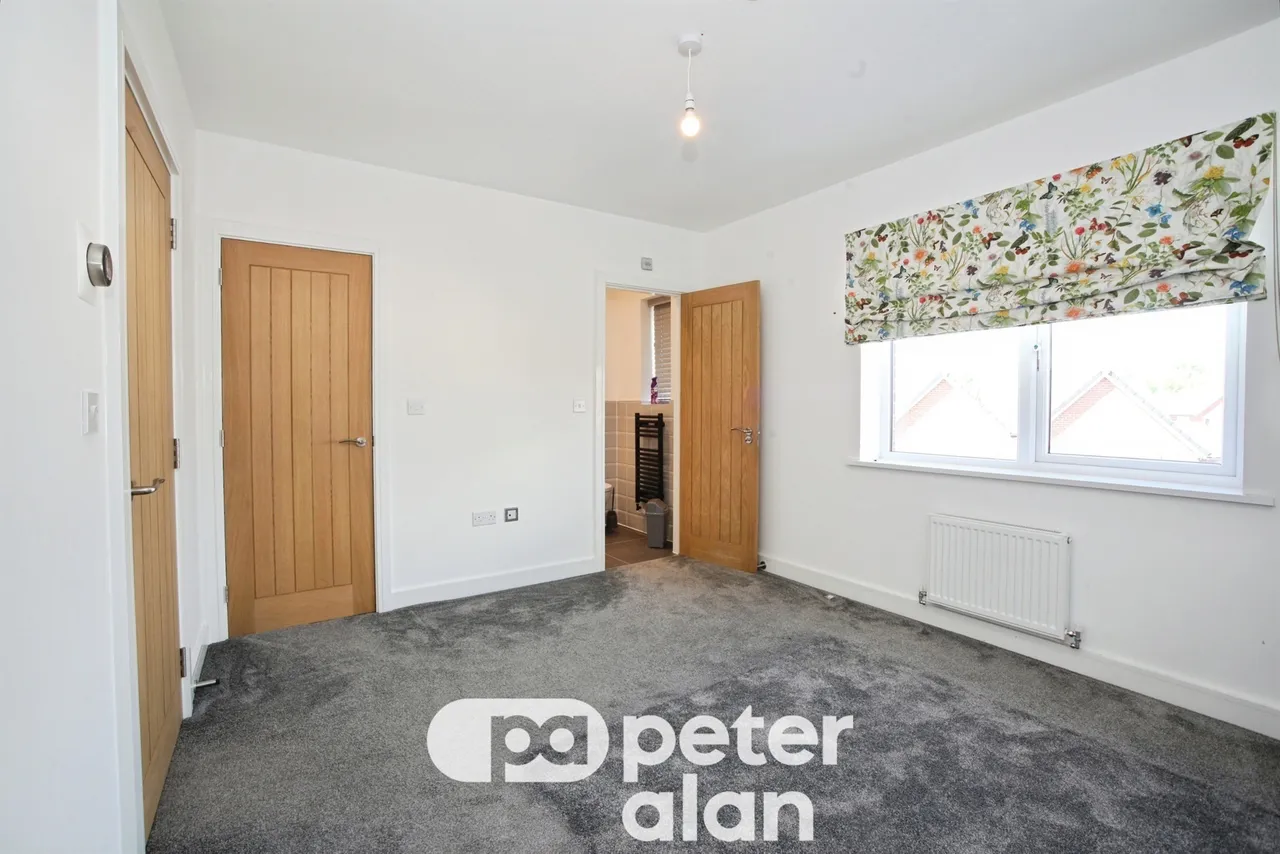 Austenite Way, Newport, NP19, photo 9
