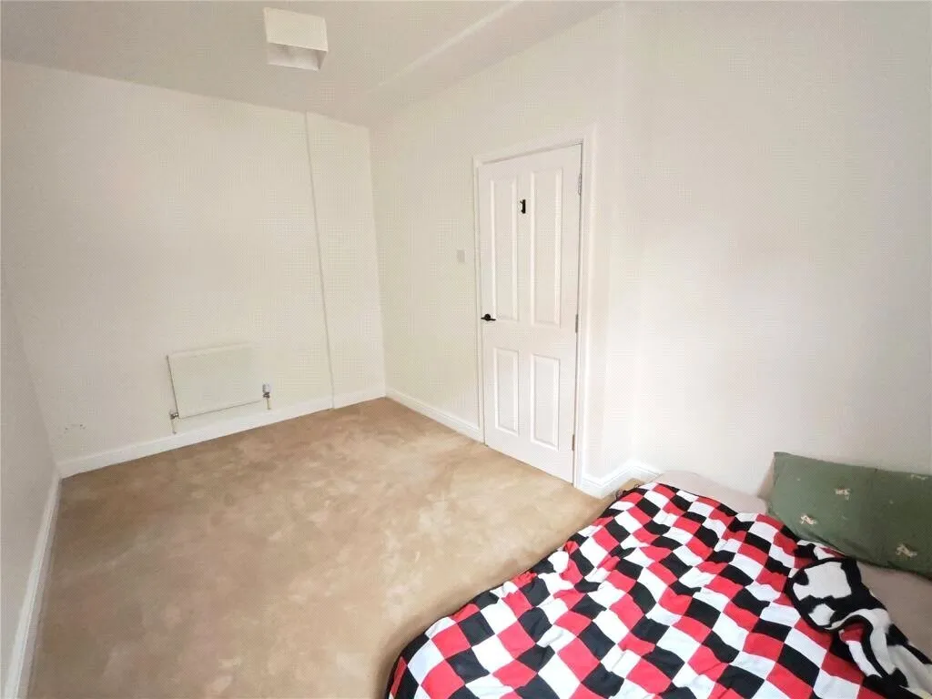 Radford Road, Nottingham, NG7, photo 6
