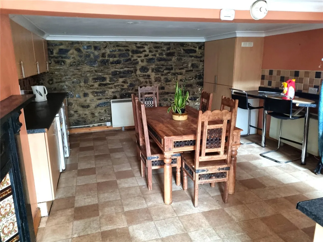 Brook Terrace, Llanbadarn Fawr, SY23, photo 3